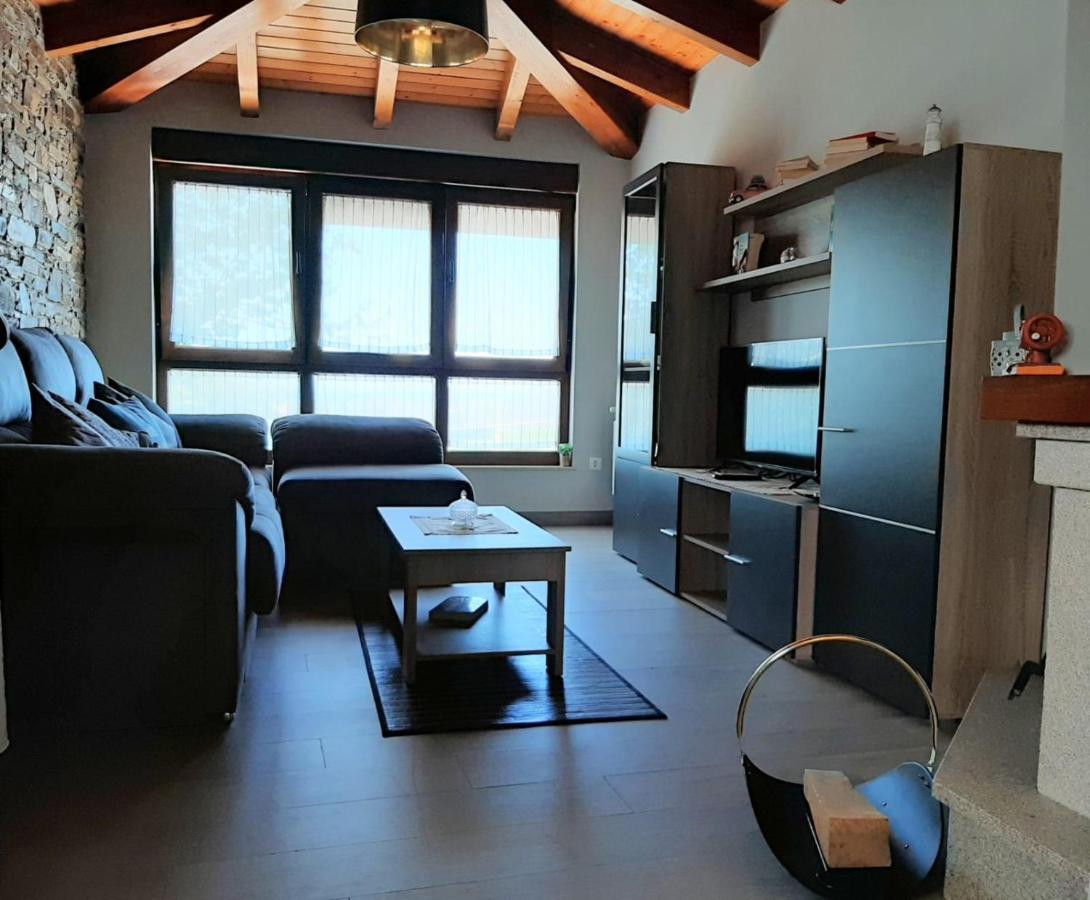 Villa Vivienda Turistica A Madanela Esterno foto